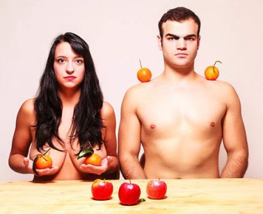 quiet_naked_couple_04b